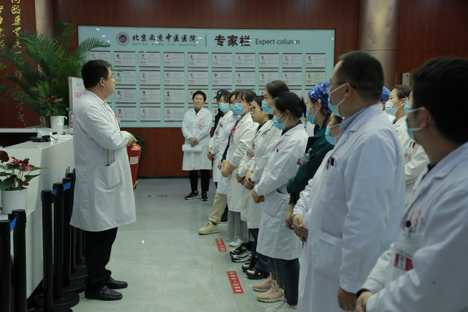 西京动态丨全国最大的快三官网,全国最大的快三登录召开全院工作会议(图7)